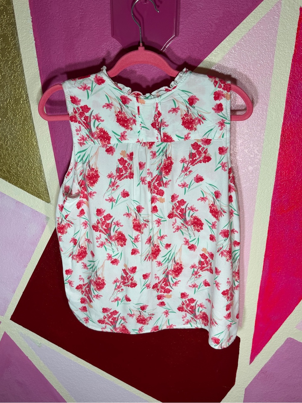 Faded Glory Pink Floral Sleeveless Pintuck Blouse Size L (12-14) - Picture 9 of 15